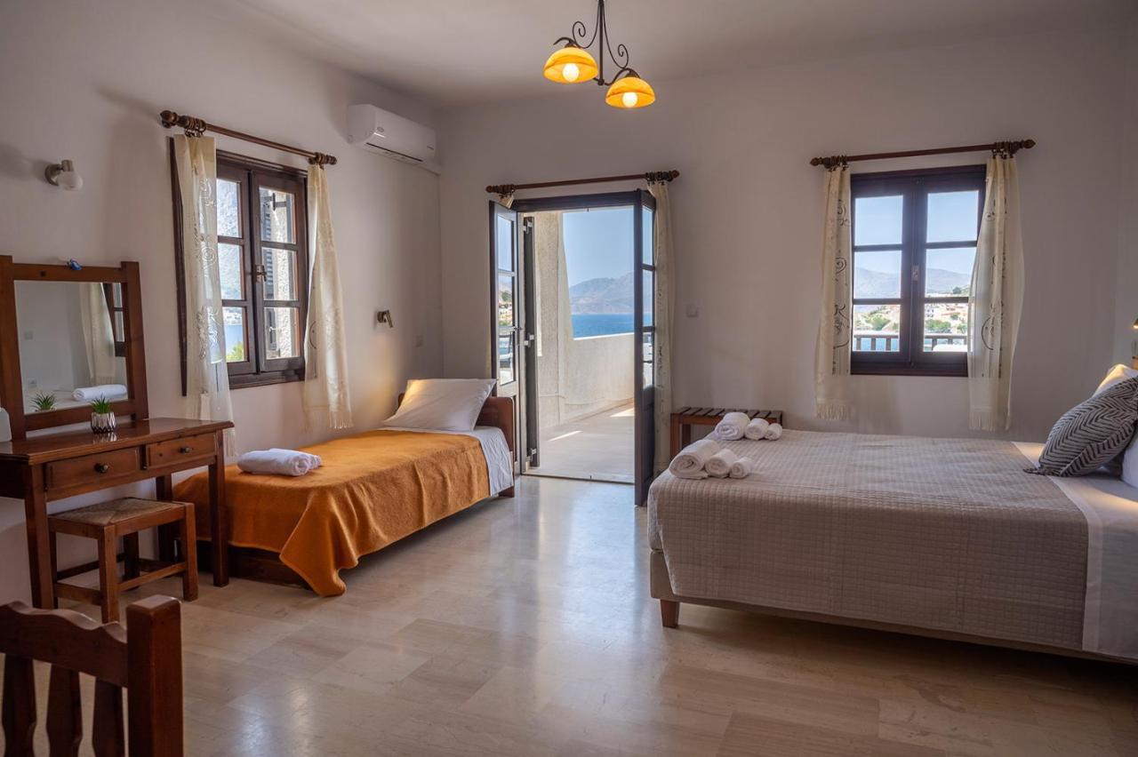 Pelagos Seafront Accommodation - Maria Myrties Eksteriør billede