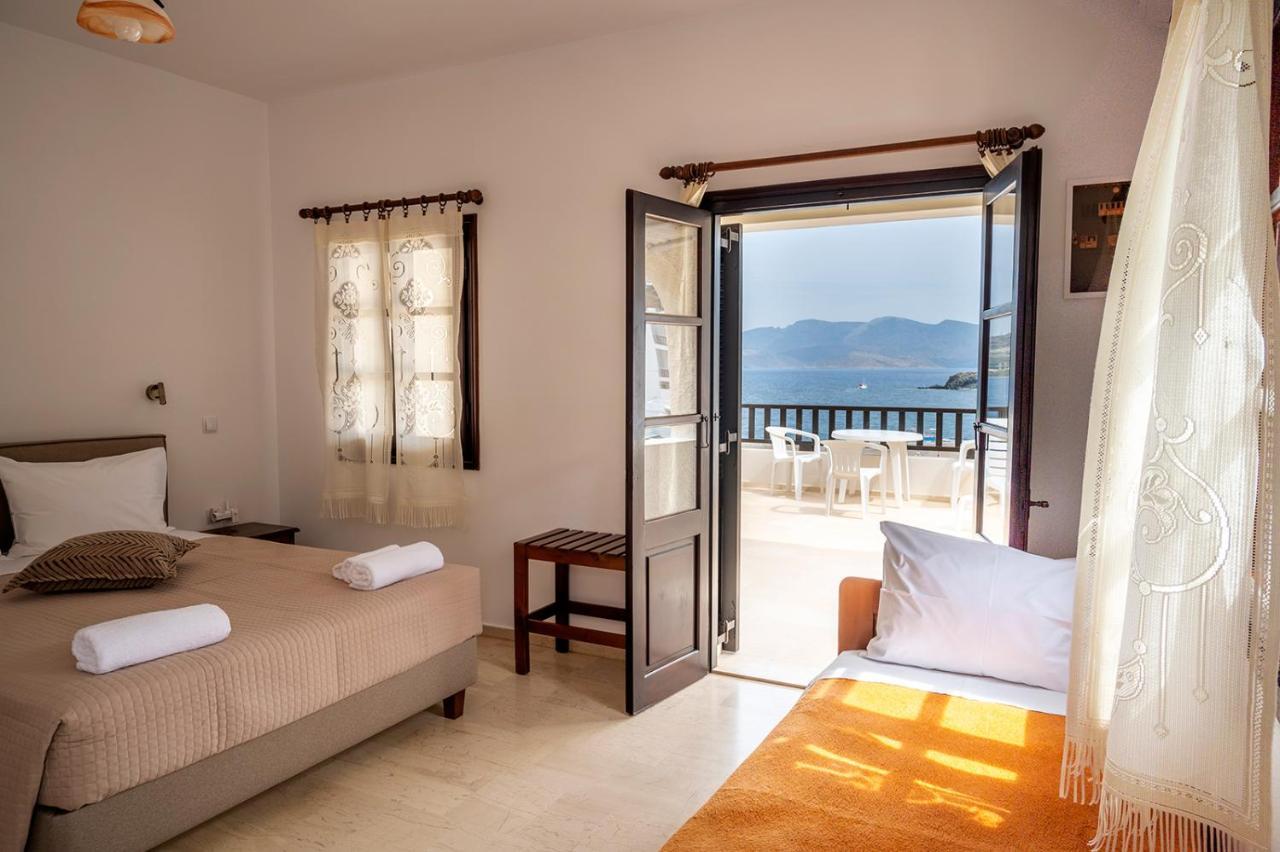 Pelagos Seafront Accommodation - Maria Myrties Eksteriør billede