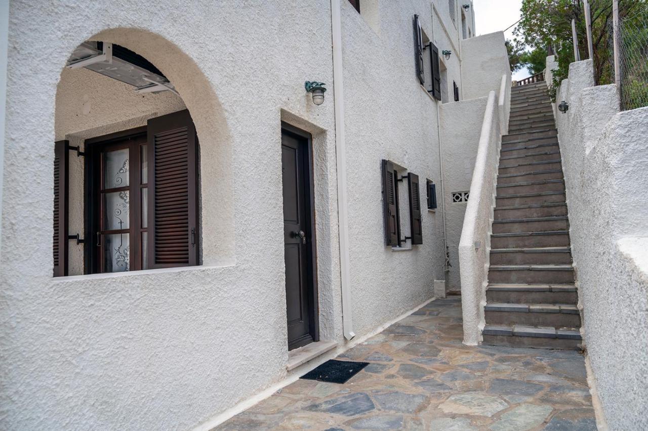 Pelagos Seafront Accommodation - Maria Myrties Eksteriør billede