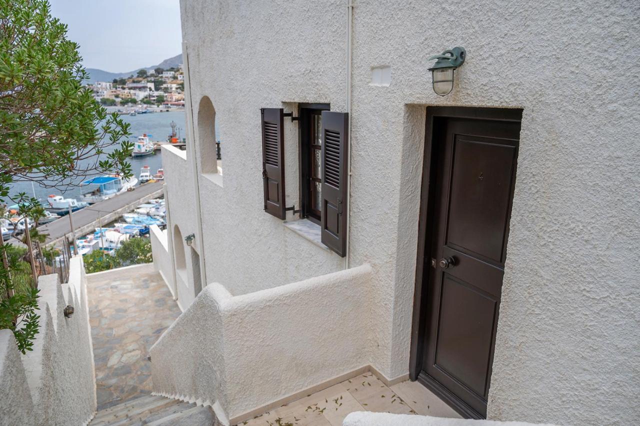 Pelagos Seafront Accommodation - Maria Myrties Eksteriør billede