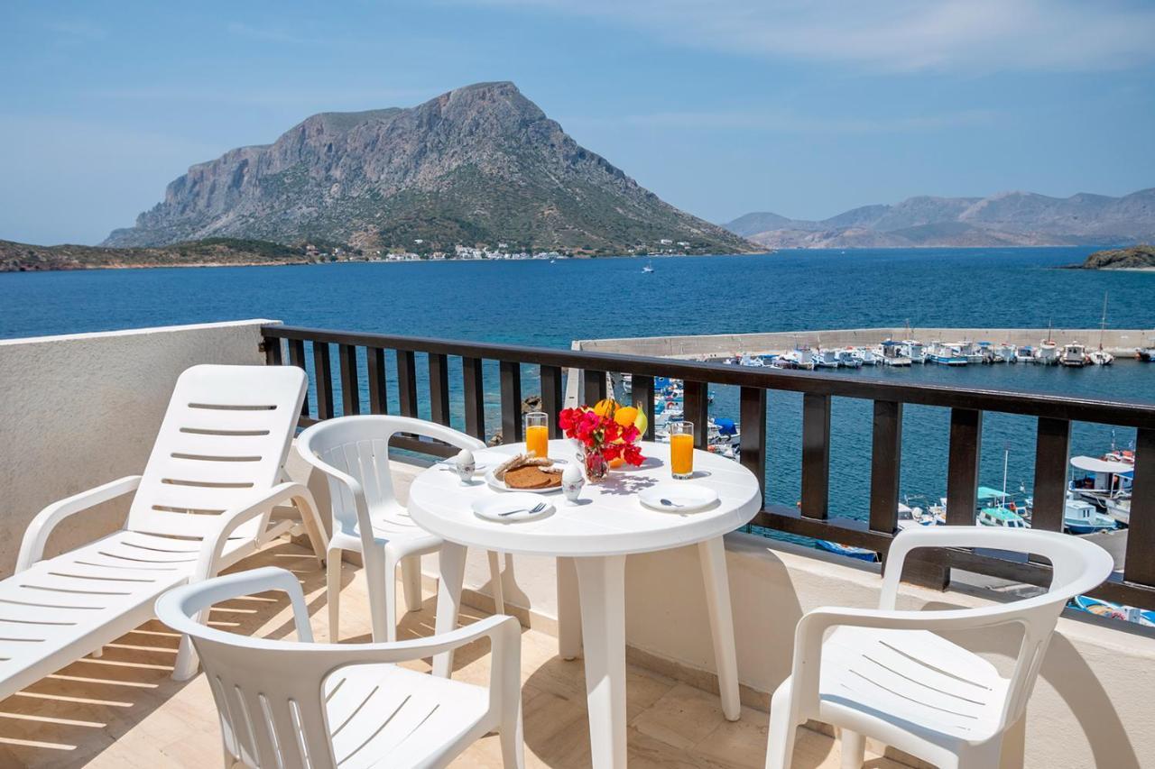 Pelagos Seafront Accommodation - Maria Myrties Eksteriør billede